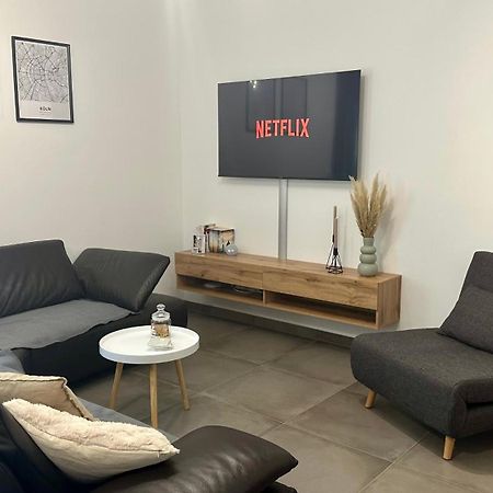 Barrierefreie Ferienwohnung In Winterscheid Nahe Koeln Bonn Bis 4 Personen Mit Netflix Und Mehr Ruppichteroth Exteriör bild