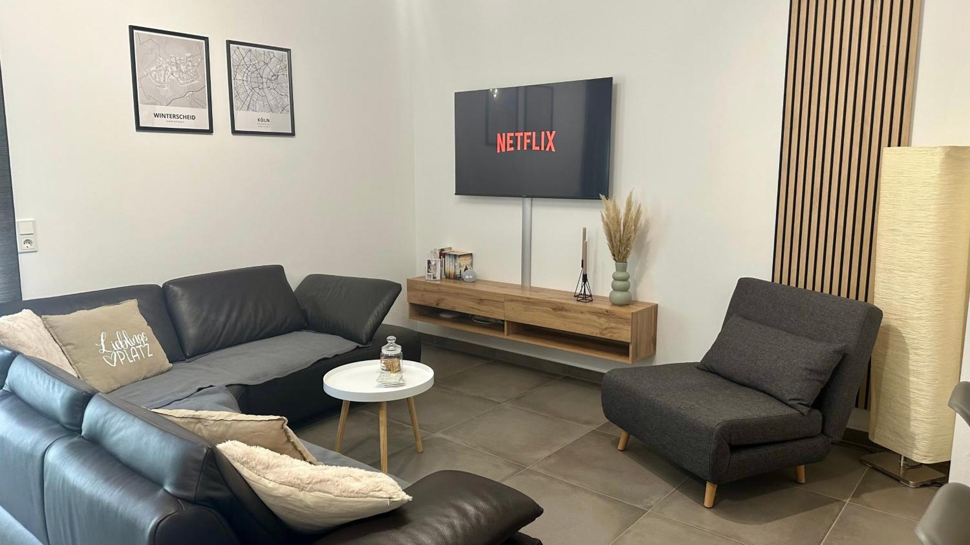 Barrierefreie Ferienwohnung In Winterscheid Nahe Koeln Bonn Bis 4 Personen Mit Netflix Und Mehr Ruppichteroth Exteriör bild